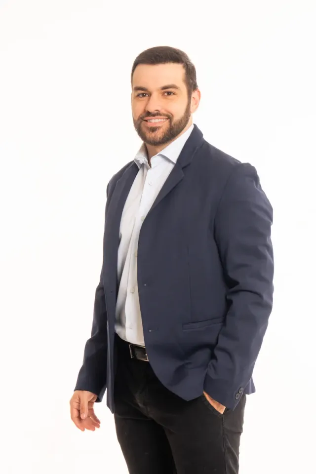 Dr. Lucas Naufel, cardiologista pediátrico